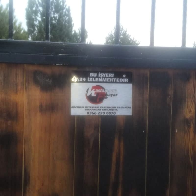 Kastamonu Araç ilçesinde Nurhan hanımın villasına 16 kanal kayıt cihazı 